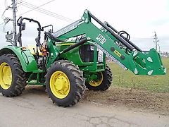 Metal-Technik Frontlader MTS700 Case John Deere New Holland Kubot Solis bzw.