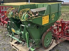 Cramer Kartoffelsetzmaschine 2-Reihig