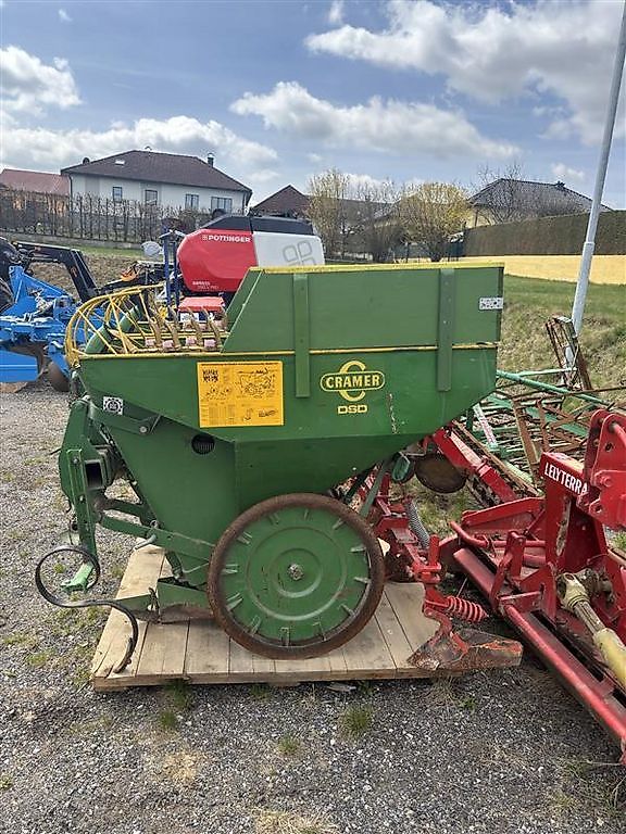 Cramer Kartoffelsetzmaschine 2-Reihig