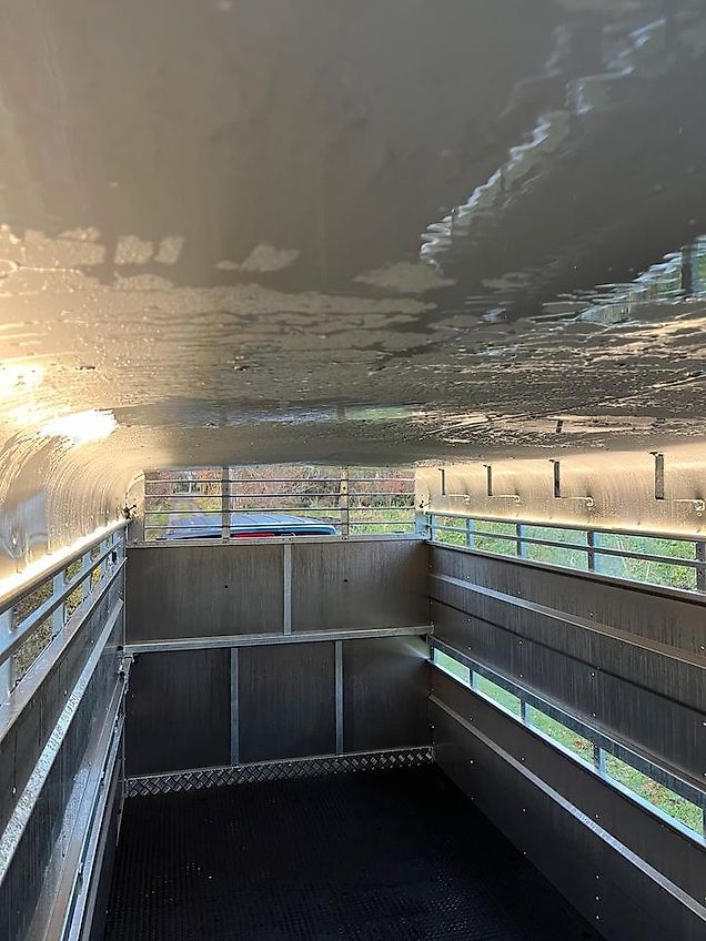 M-Tec Viehtransporter Viehanhänger Viehwagen Tridem Made in Irland