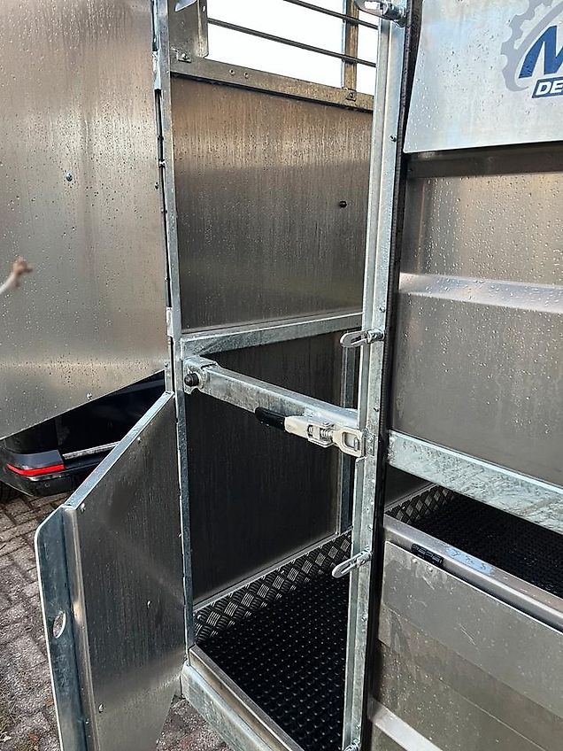 M-Tec Viehtransporter Viehanhänger Viehwagen Tridem Made in Irland