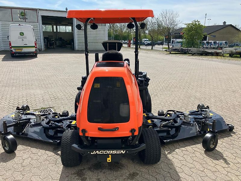 Jacobsen HR700