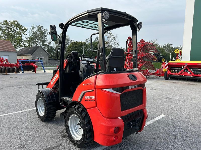 Manitou Hoflader MLA 2-25