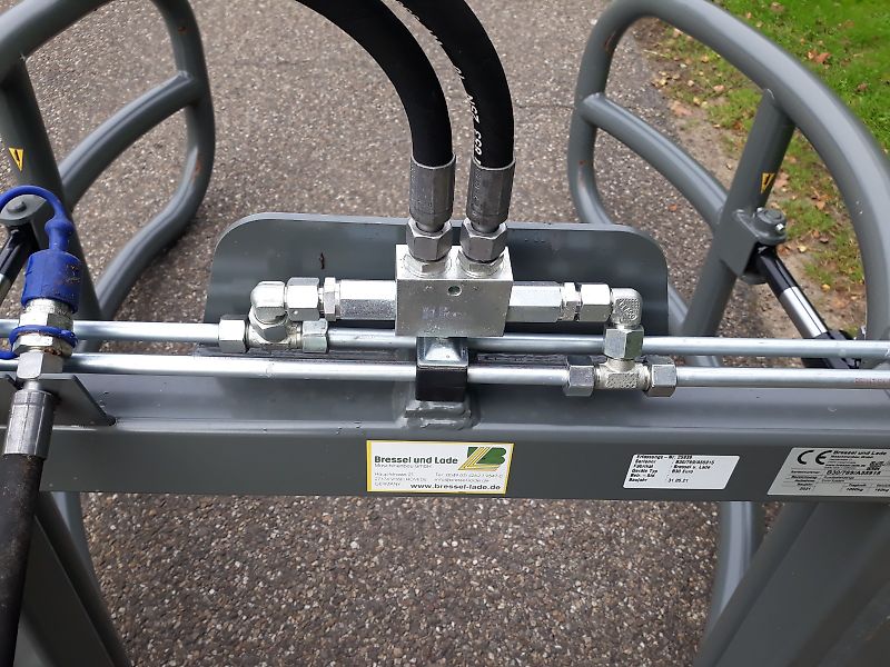 Bressel und Lade B 30 Euro