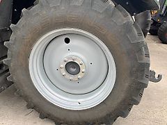 Massey Ferguson 14.9R28 & 18.4R38