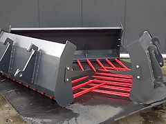 Hofstede mestvork mest vork riek tanden bak met model euro / Giant of Weidemann aankoppeling