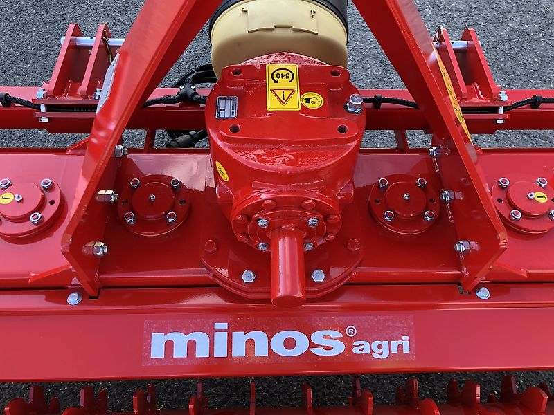 Minos Agri Kreiselegge Wein,-Obstbau M-DRAM-1750-AM mit Packerwalze