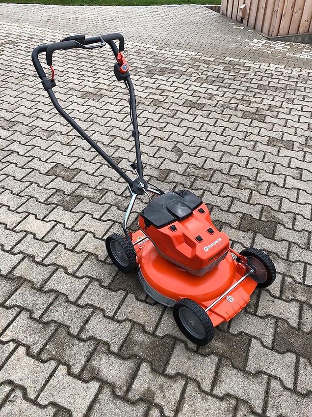 Husqvarna Mulchmäher LB 548i
