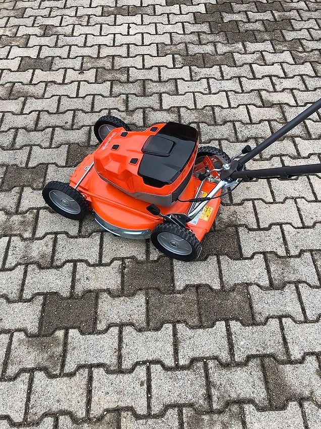 Husqvarna Mulchmäher LB 548i
