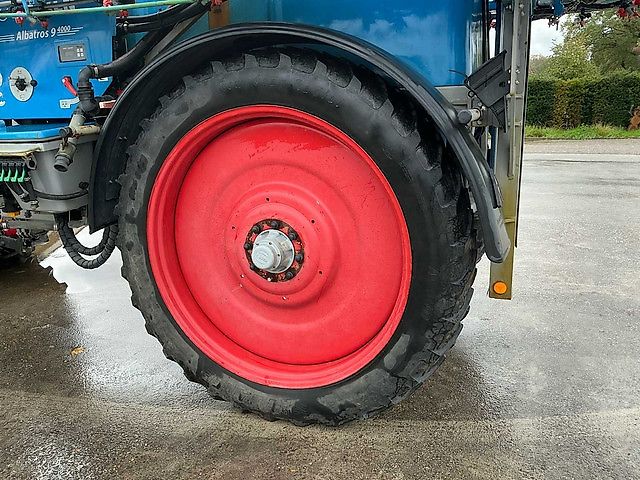 Lemken Albatros 9/4000