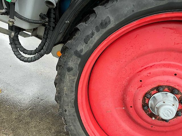 Lemken Albatros 9/4000