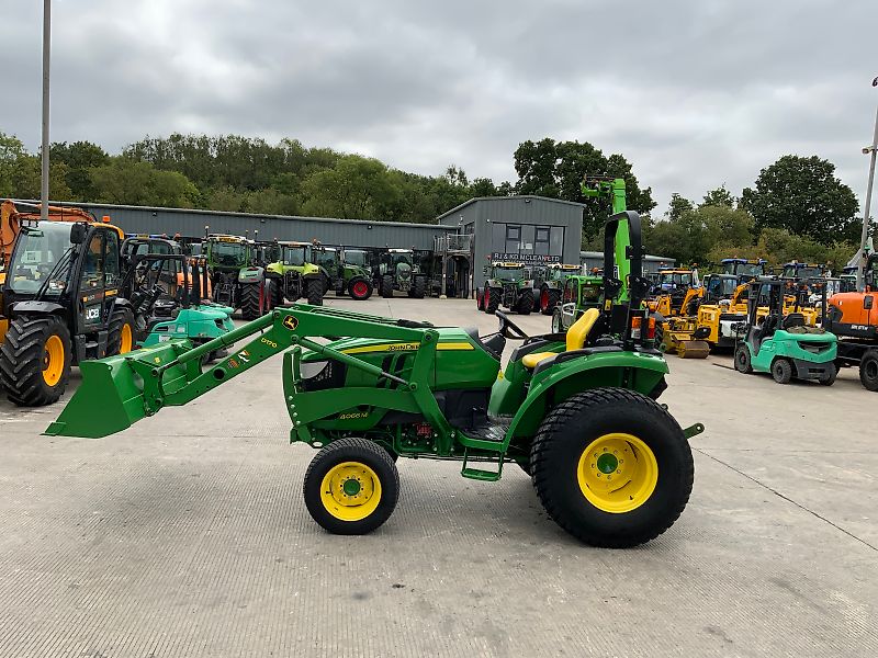 John Deere 4066M Tractor (ST24240)