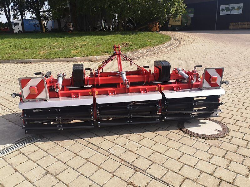 Premium LTD Terra Plus 300 Tandem Messerwalze