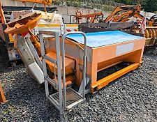 Gmeiner Yeti 2000 TC EWA Salzstreuer Streuautomat Salzsilo Bucher Aufbau für Unimog UGE UGN 405/10 405/12 U318 U 318 423 323 327 427 429 Schmidt Winterdienst Gmeiner Yeti 2000 TC EWA Salzstreuer Streuautomat Salzsilo Bucher Aufbau für Unimog UGE UGN 405/10 405/12 U318 U 318 423 323 327 427 429 Schmidt Winterdienst
