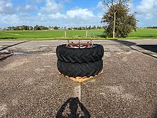 Good Year 16.9R38 | Dubbellucht