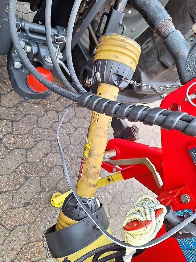 Pöttinger Novacat 352