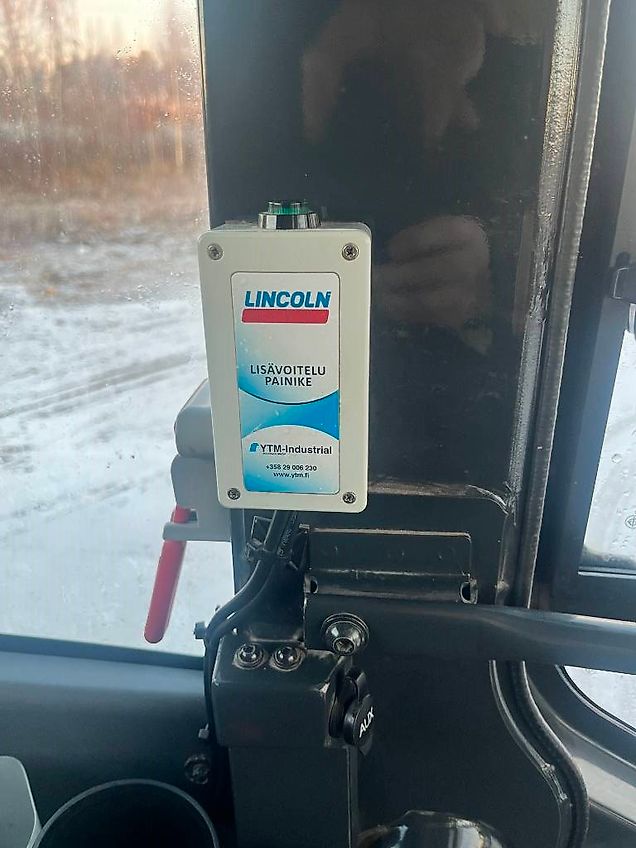 Komatsu PC 228 USLC-11