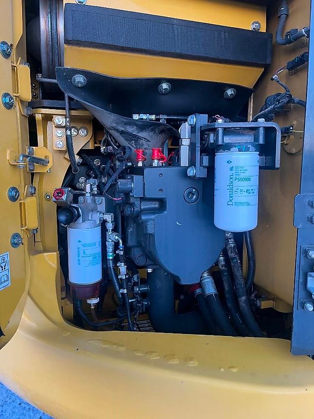 Komatsu PC 228 USLC-11