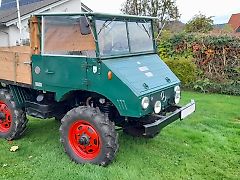 Mercedes-Benz Unimog 30