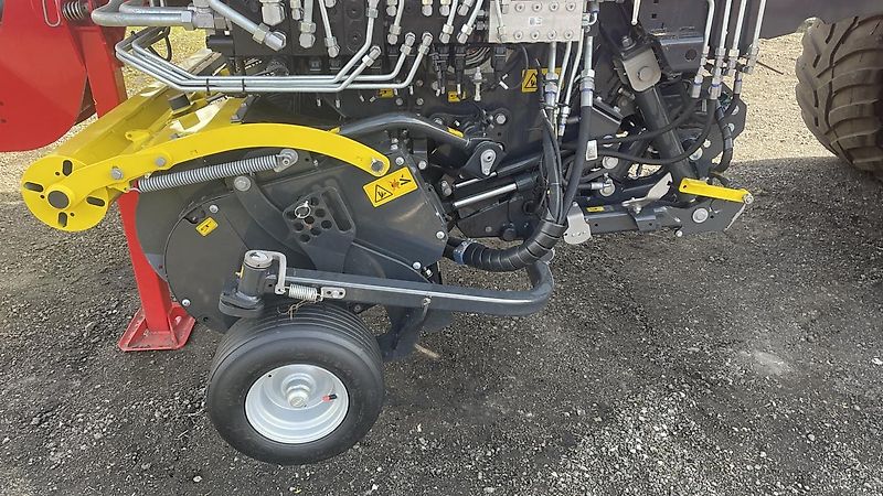 Pöttinger JUMBO 8450 DB