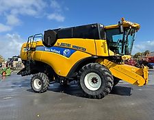 New Holland CX 820 New Holland CX 820