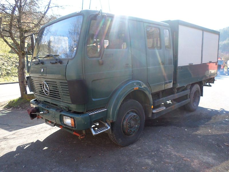 Mercedes-Benz 1017 A 12 To 4x4 Doppelkabiener Winde AHK