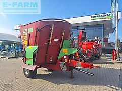 Strautmann verti-mix 900 mit gebläse