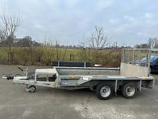 Ifor Williams Machine transporter