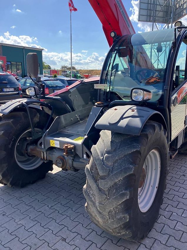 Massey Ferguson TH.7038