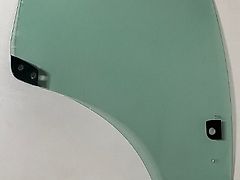 Case SZYBA DRZWI NEW HOLLAND PRAWA  82027356