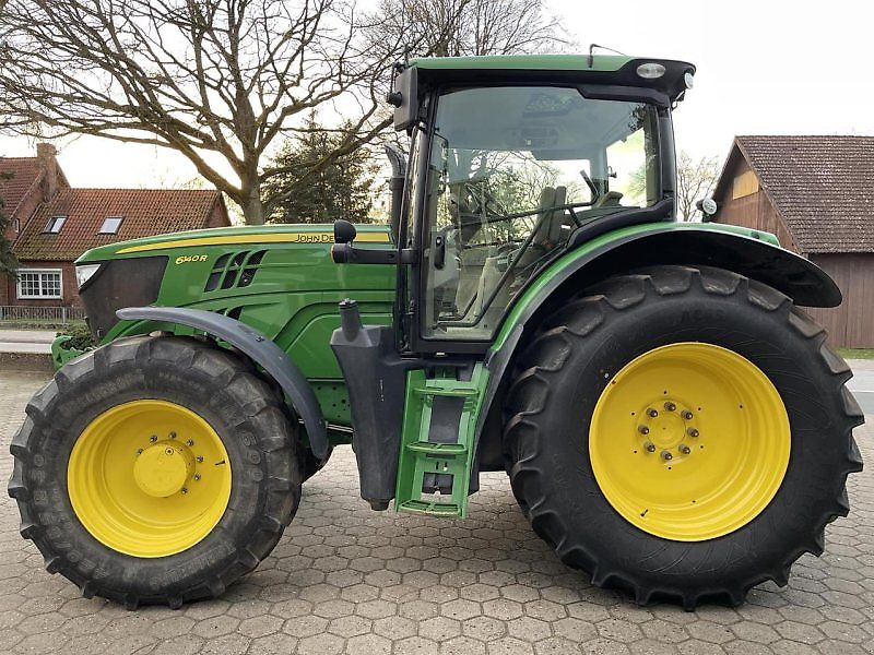 John Deere 6140R DD 40