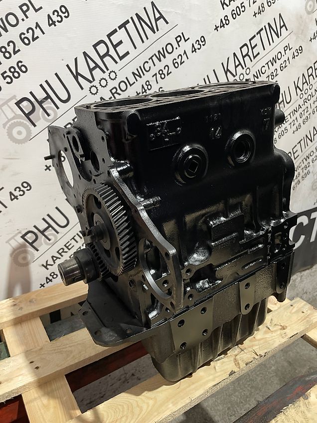 Yanmar 3TNV84 - silnik głowica + blok (Części zamienne)