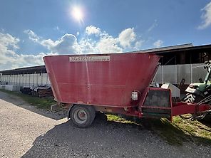 JF Stoll Feeder VM 14 Futtermischwagen