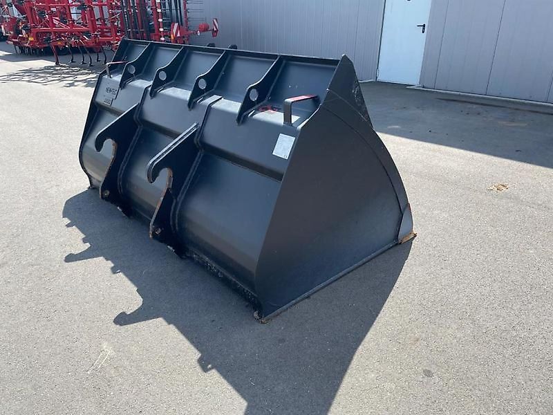 LEICHTGUTSCHAUFEL NEW HOLLAND CASE