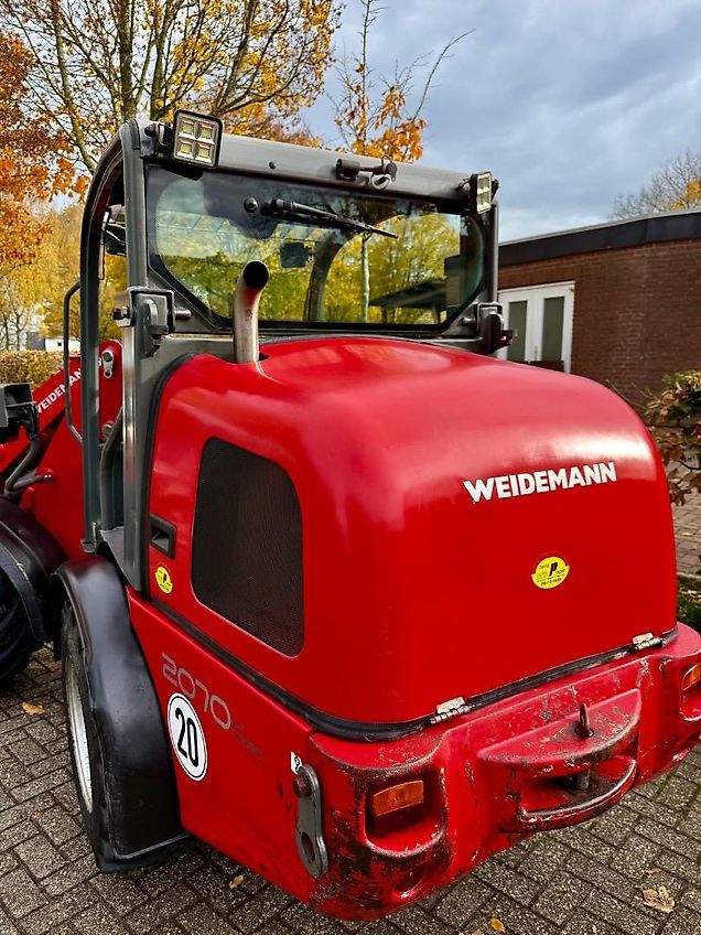 Weidemann 2070 CX 80 LP