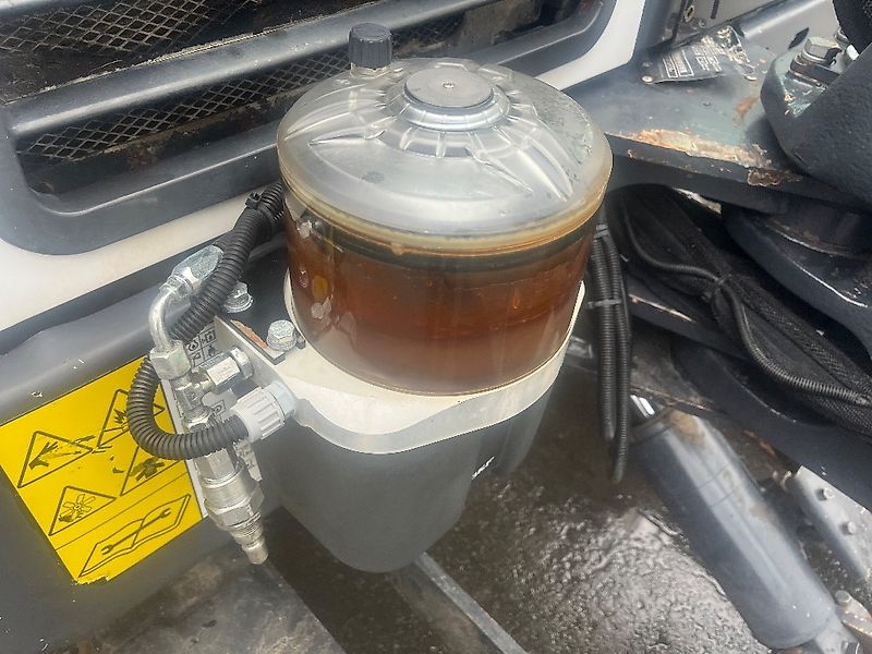 Bobcat E 62 / Pyörittäjä, 3 kauhaa, Vasara, Rasvari