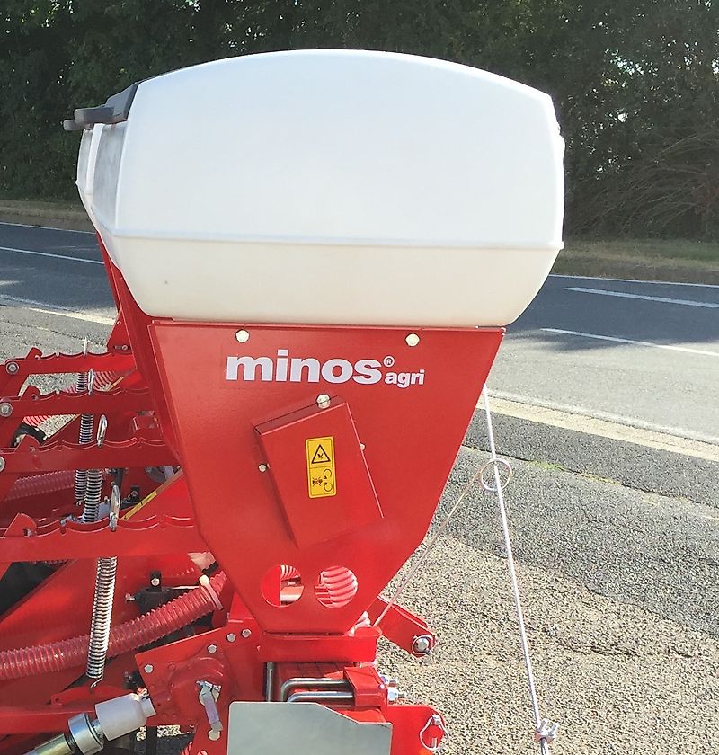 Minos Agri Einzelkornsämaschine T-PNM-4-GS-DY-AG mit el. Überwachung