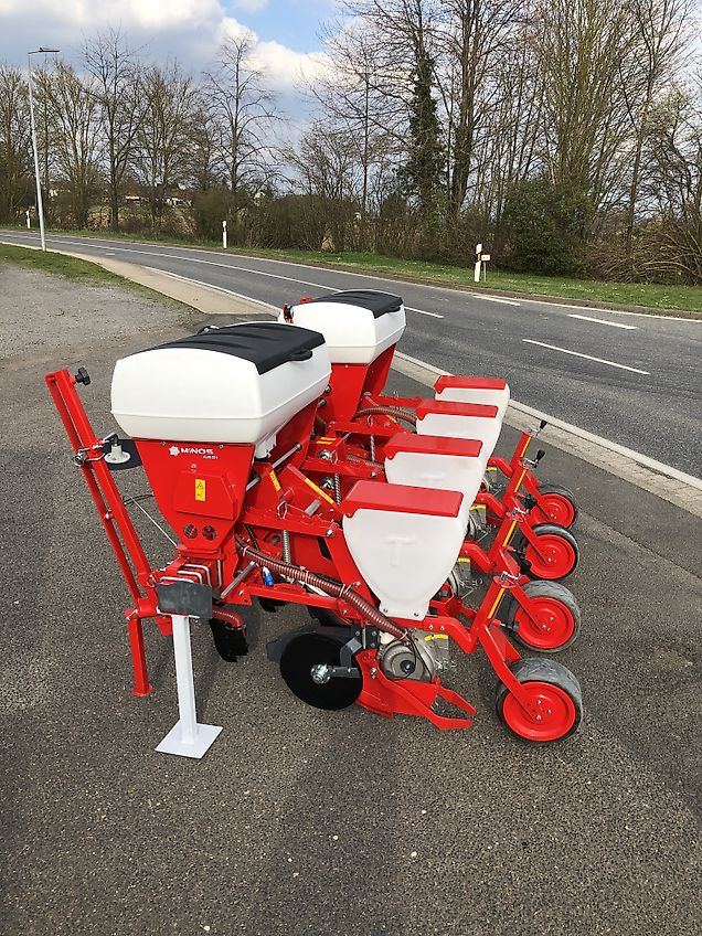 Minos Agri Einzelkornsämaschine T-PNM-4-GS-DY-AG mit el. Überwachung