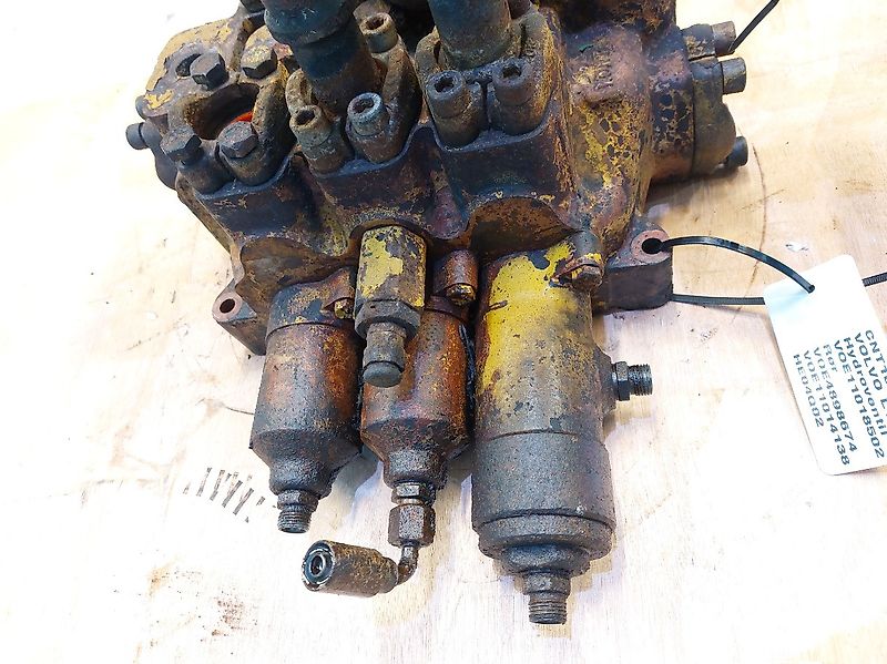 Volvo L120 (Spare part/Reservedel/Ersatzteil)
