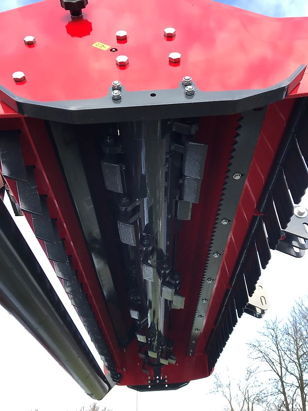 Minos Agri Mulcher T-DSP 2600 **NEU**