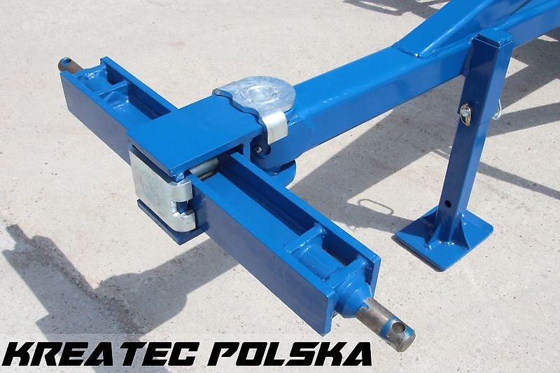 Rolmako Saatbettkombination kompakt / Kompaktgrubber U 684 PRO mit Zinken SU, halb-aufgehängte Version, Breiten von 2,5 m bis 6 m