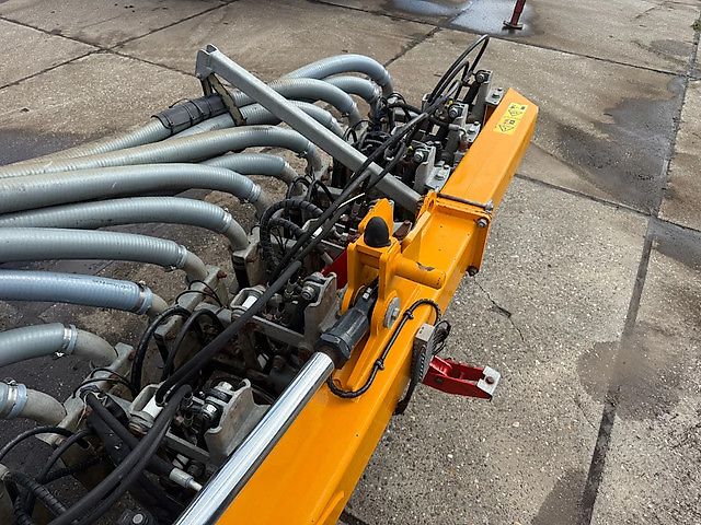 Veenhuis Euroject 3000 8.70 Bemester NETTE MACHINE!