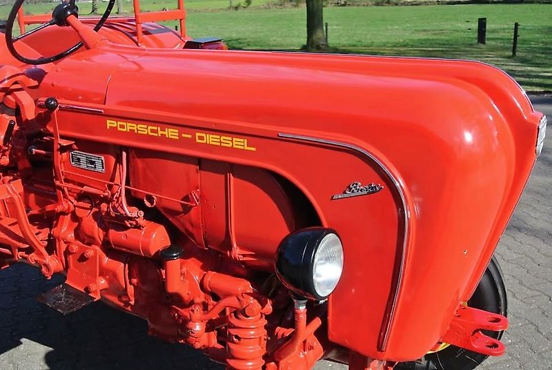 Porsche P122 Standard