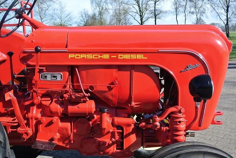 Porsche P122 Standard