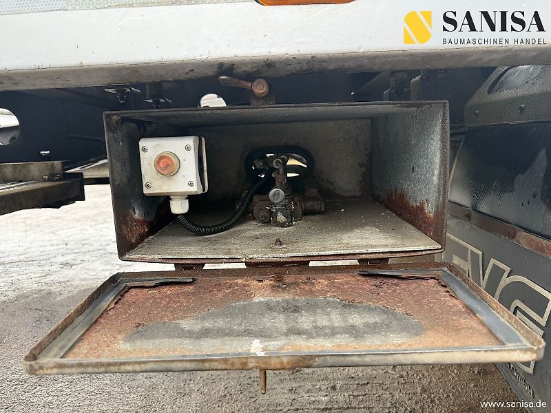 Mercedes-Benz Atego 824 mit Anhänger für 3 PKW/ Seilwinde/Funk