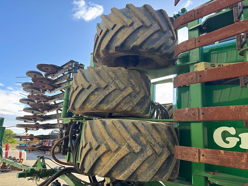 Great Plains Centurion 600 Seed Drill