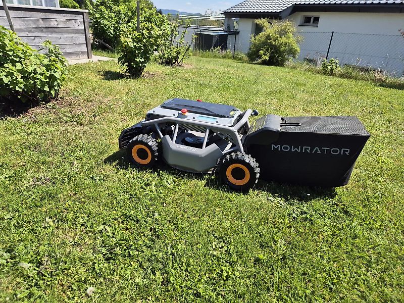 MOWRATOR S1 Mähroboter Böschungsmäher Hangmäher