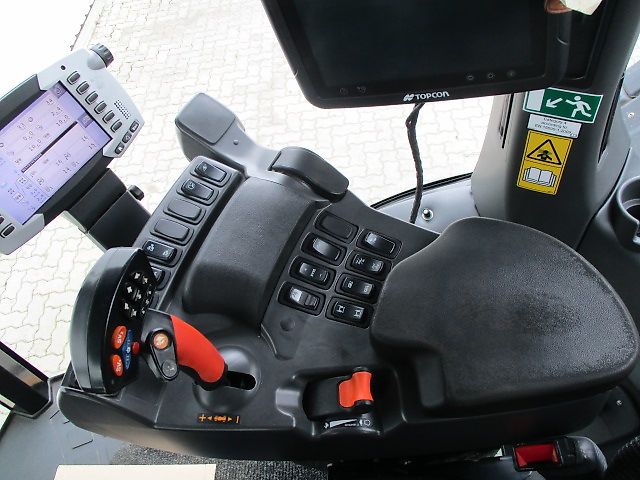 Challenger Rogator 655 B