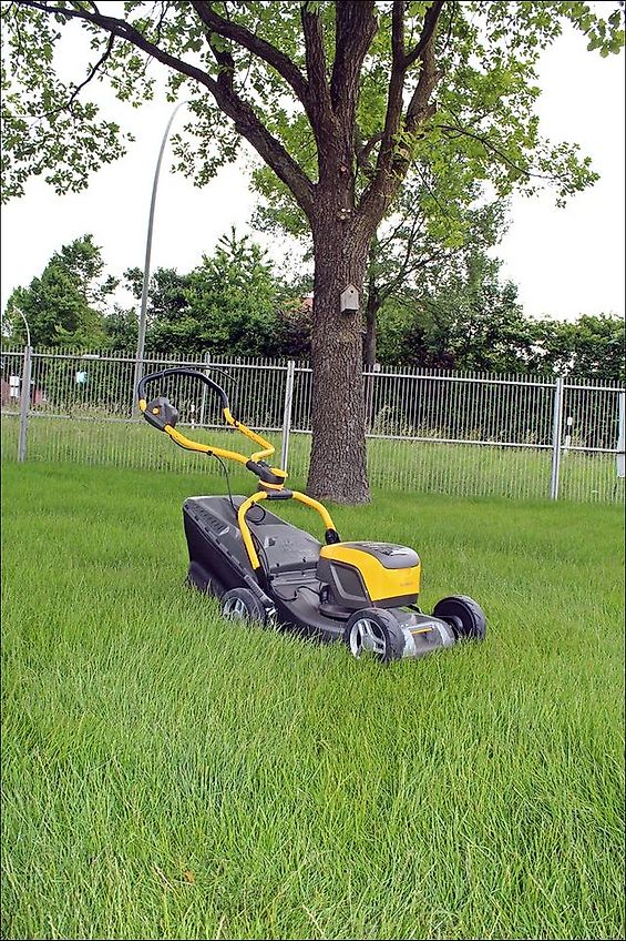 Stiga Collector 543e Kit, Akku-Rasenmäher