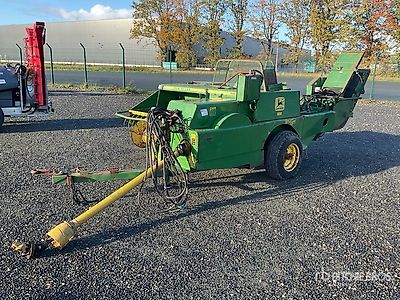 John Deere 342